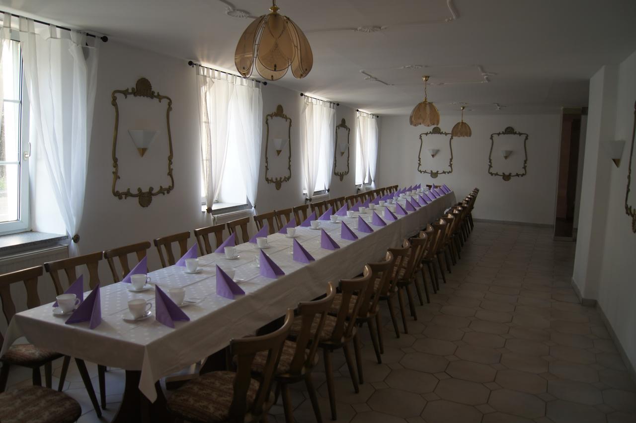 Hotel Draschwitz Екстериор снимка